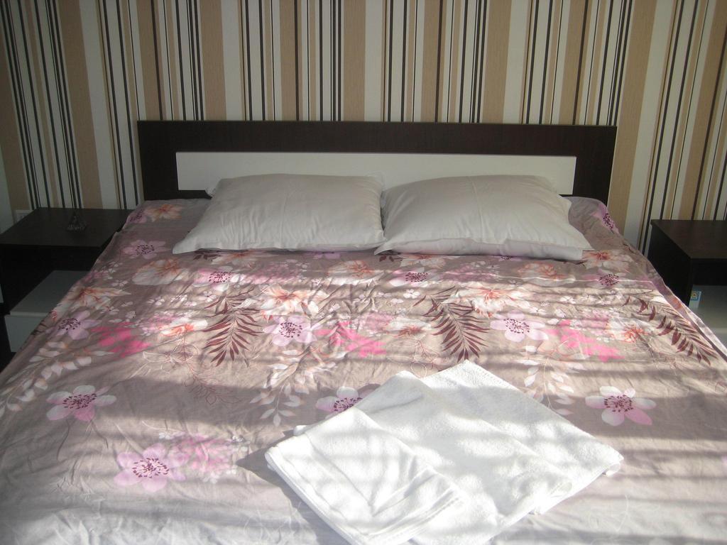 Hotel Casa Alex Eforie Nord Habitación foto