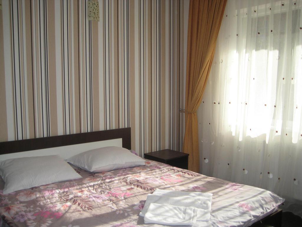 Hotel Casa Alex Eforie Nord Habitación foto